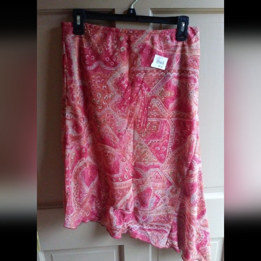 A.byer skirt SZ M NWT